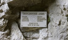 Obiščite čudoviti kraški svet in Škocjanske jame, ki se nahajajo nedaleč stran od Divače. Svetovna dediščina.