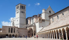 V osrčju Italije, odrezana od morja, leži Umbrija, dežela znana kot zeleno in mistično srce italije. 
3 dni, 348 EUR (polpenzion).